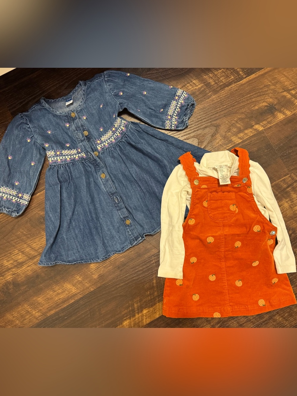 Girls 2-Piece Fall Outfit – Denim Dress & Pumpkin Overalls
